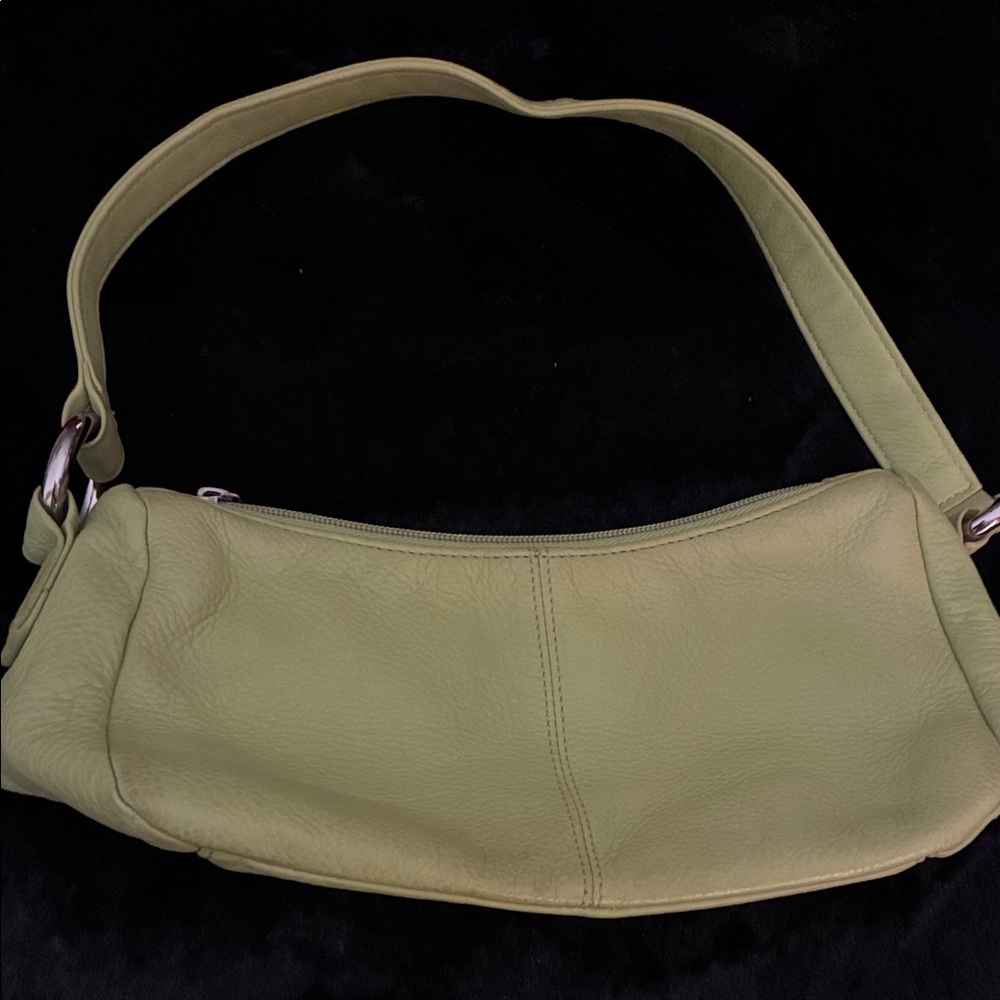 Wilsons Leather Olive Shoulder Bag